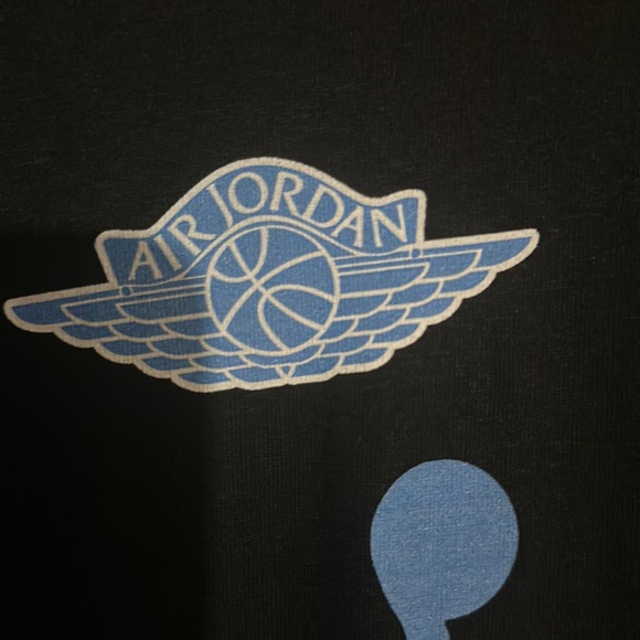 Black Jordan T - Picture 5 of 7